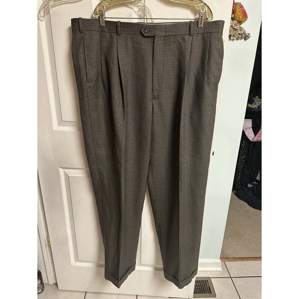 2 Lot Club Room Mens Pants Brown Gray Plaid Wool Houndstooth Pleated Cuffs 42x32